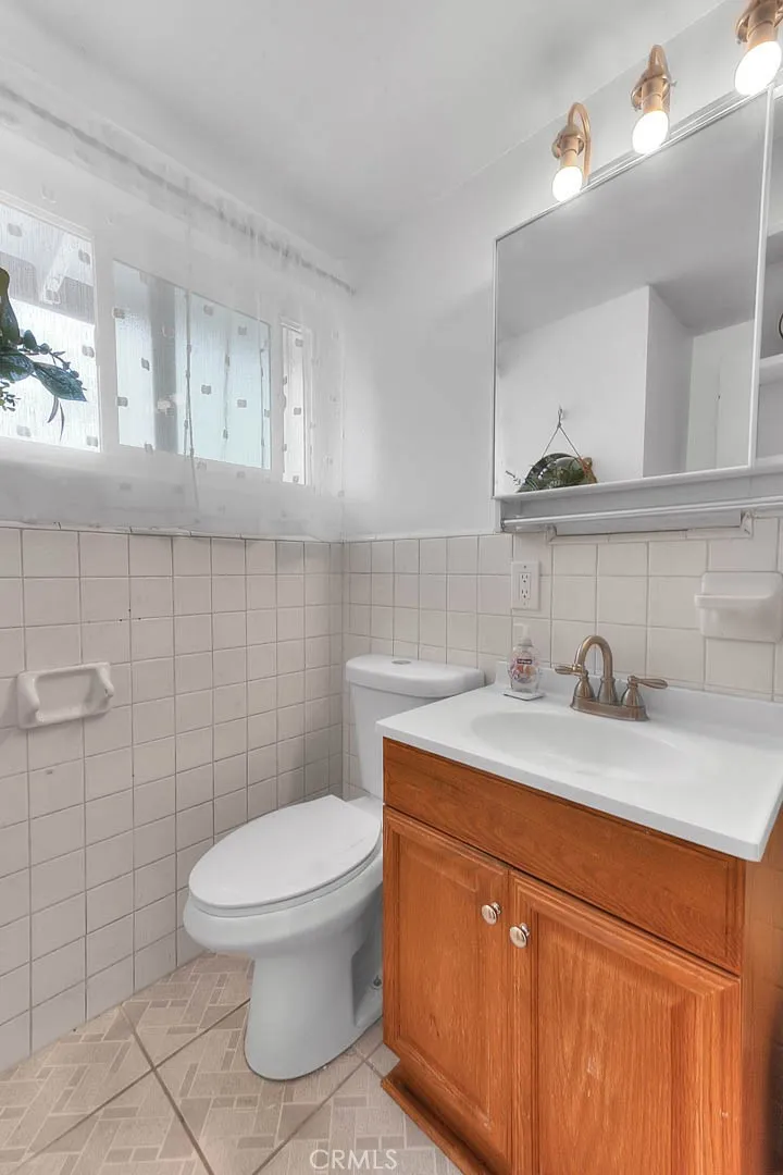 3832 Abbeywood Whittier, CA 90601