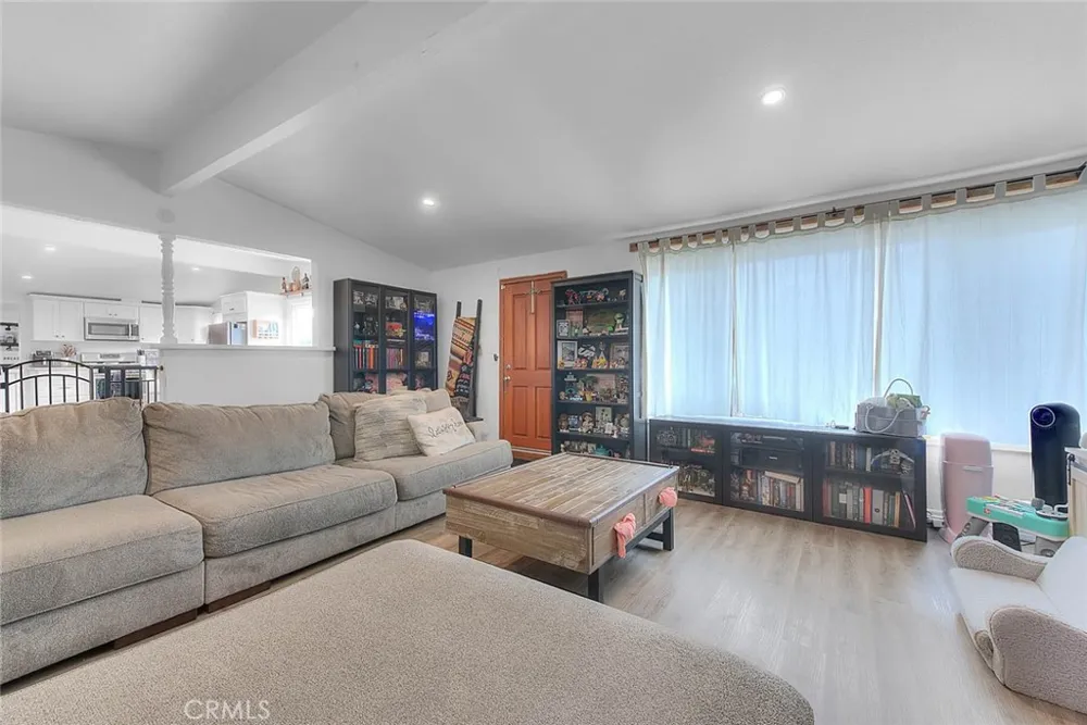 3832 Abbeywood Whittier, CA 90601