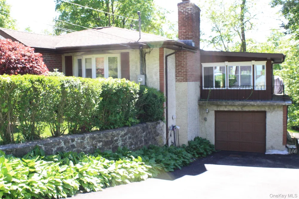 37 Valhalla Road Carmel, NY 10512