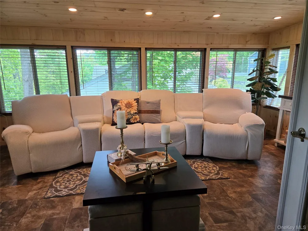 37 Valhalla Road Carmel, NY 10512