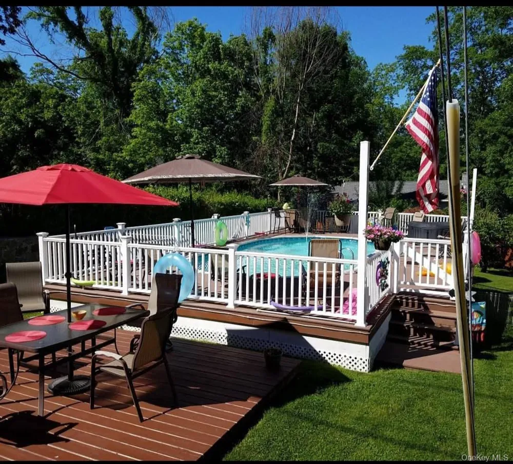 37 Valhalla Road Carmel, NY 10512