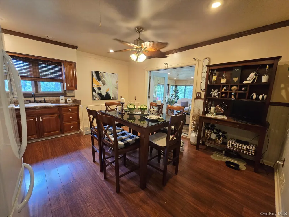 37 Valhalla Road Carmel, NY 10512