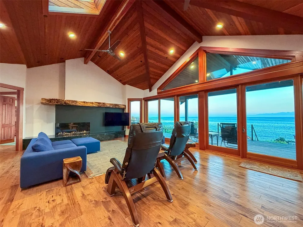 115 Clipper Way Friday Harbor, WA 98250