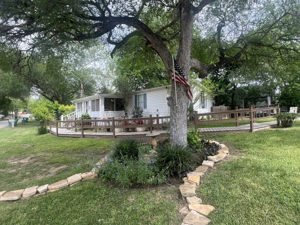 356 River Bend Drive New Braunfels, TX 78130