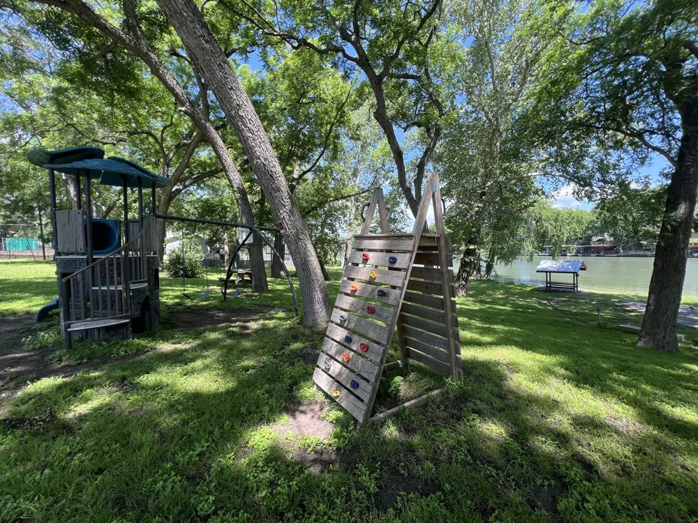 356 River Bend Drive New Braunfels, TX 78130
