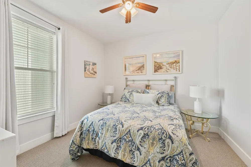 4231 Pointe West Drive #302 Galveston, TX 77554