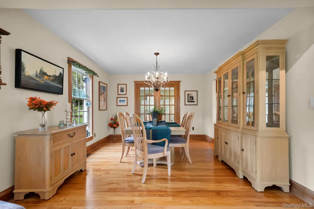 6 Prairie Lane Brookhaven, NY 11719