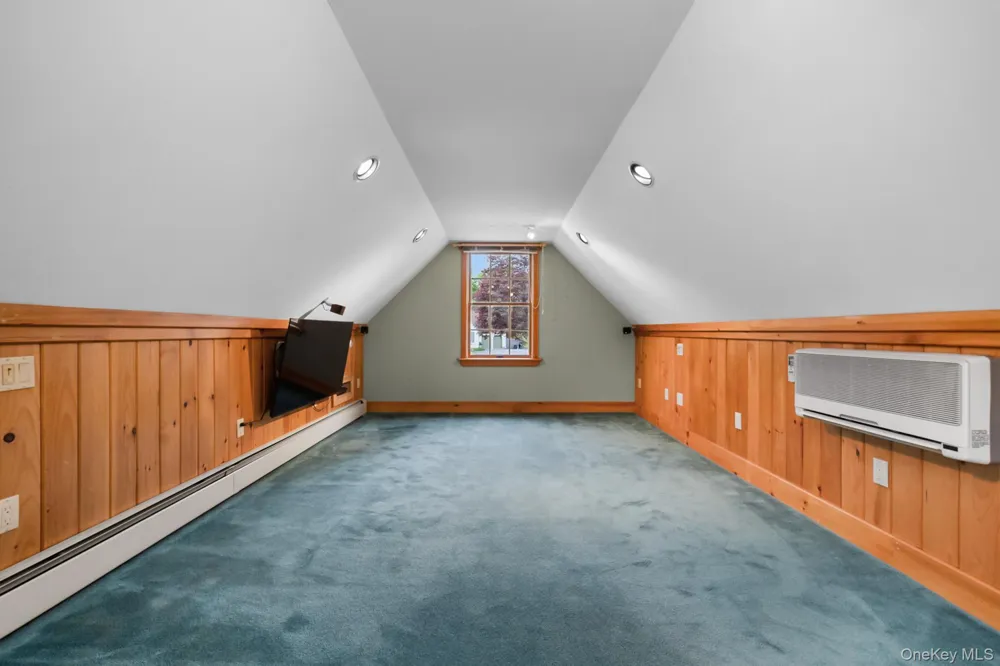 6 Prairie Lane Brookhaven, NY 11719