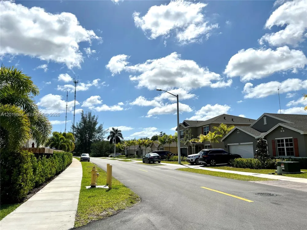 1088 NW 208th Ter #1088 Miami Gardens, FL 33169