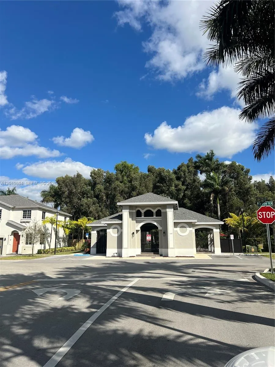 1088 NW 208th Ter #1088 Miami Gardens, FL 33169