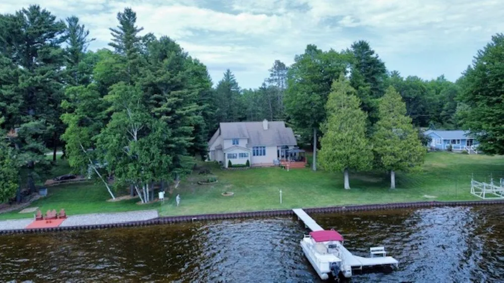 7435 Loud Drive Oscoda Charter Township, MI 48750