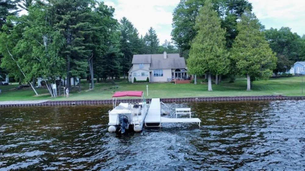 7435 Loud Drive Oscoda Charter Township, MI 48750