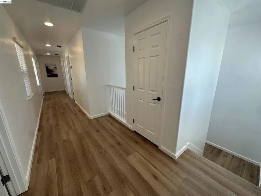 140 W Brilloso Ln Mountain House, CA 95391