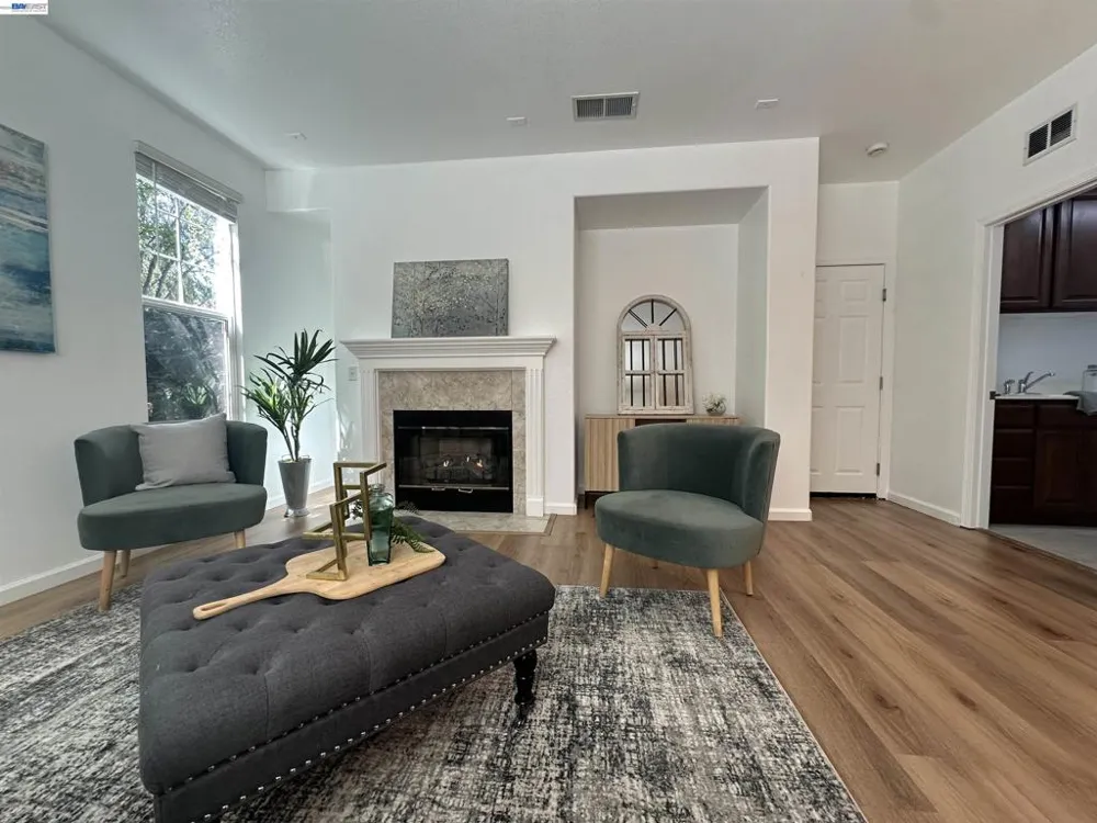 140 W Brilloso Ln Mountain House, CA 95391