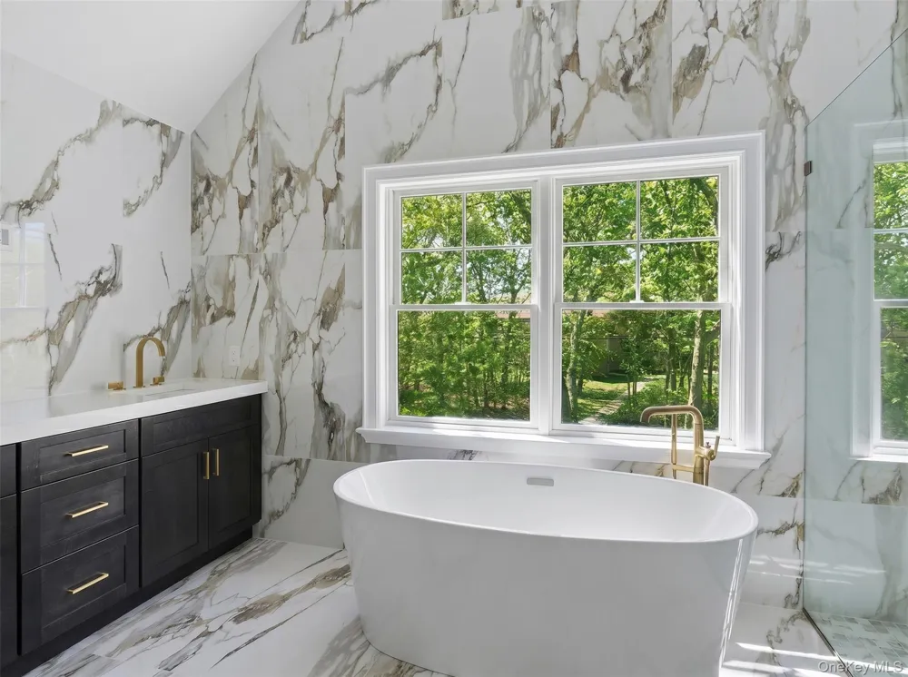 78 Meeting House Road Westhampton Beach, NY 11978