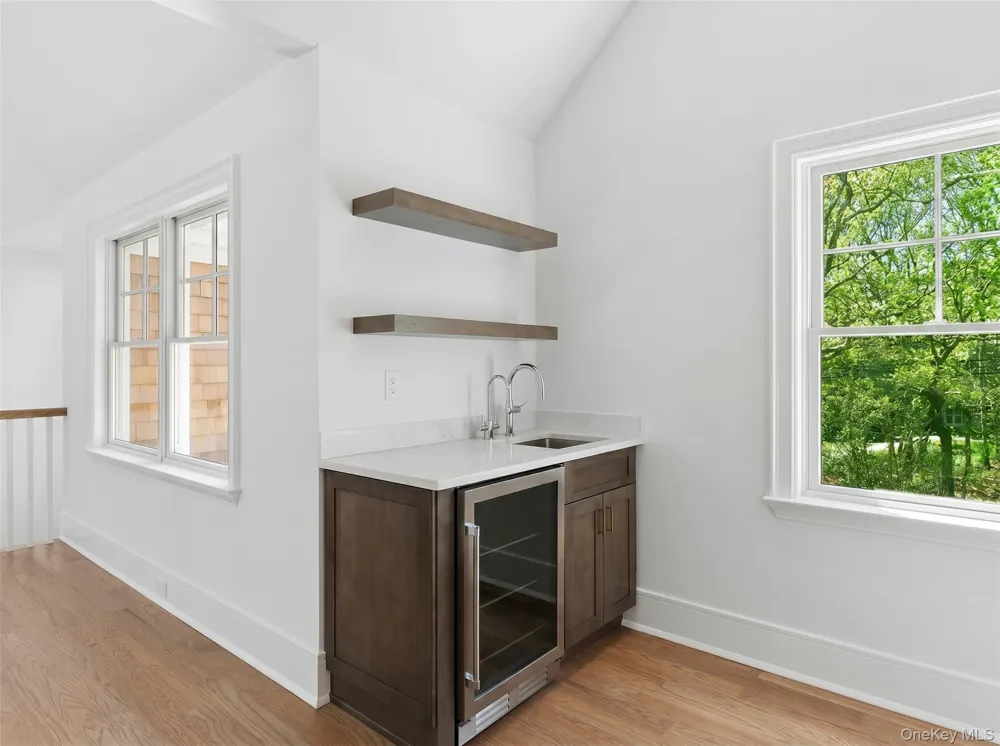 78 Meeting House Road Westhampton Beach, NY 11978
