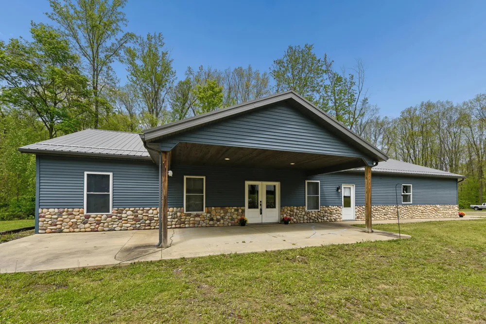64778 Union Road Cassopolis, MI 49031