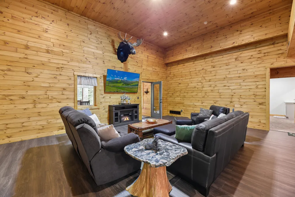 64778 Union Road Cassopolis, MI 49031