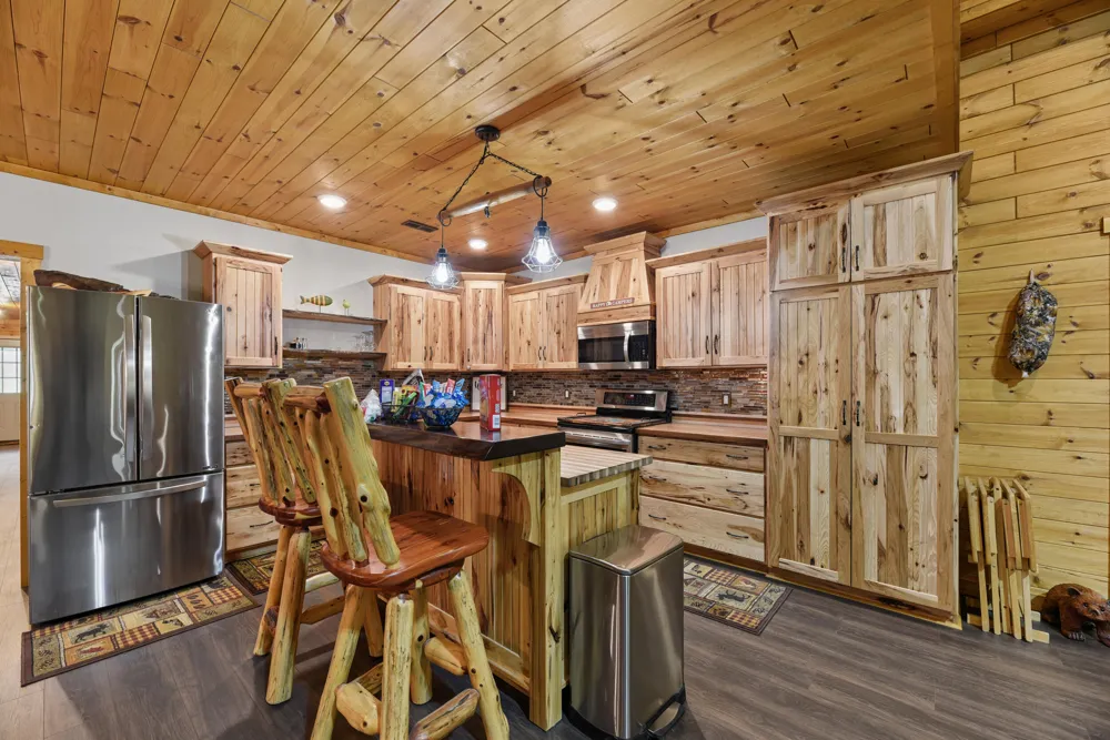64778 Union Road Cassopolis, MI 49031