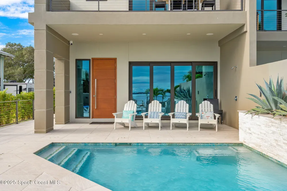 1809 Riverview Drive Melbourne, FL 32901