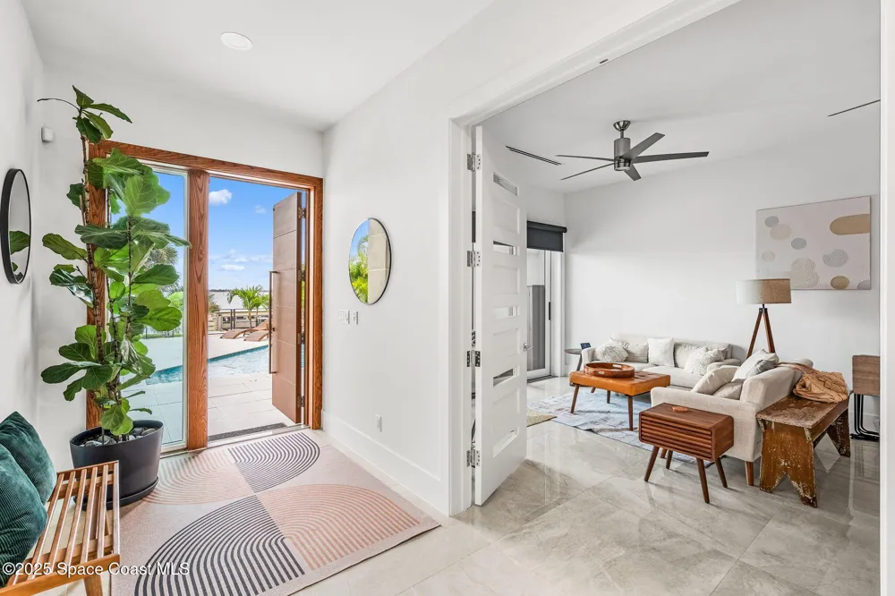1807 Riverview Drive Melbourne, FL 32901