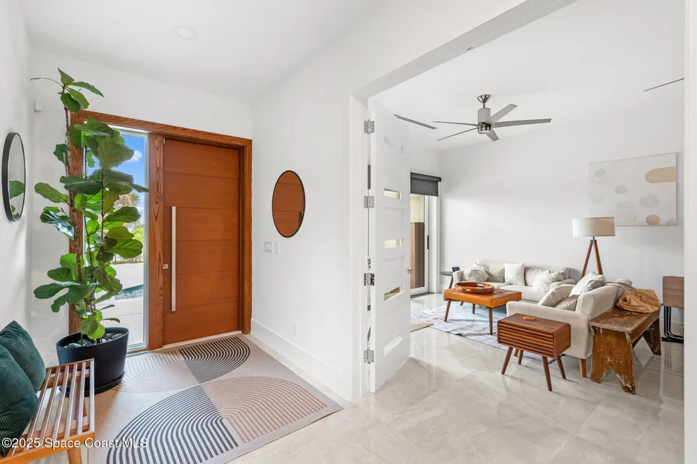 1807 Riverview Drive Melbourne, FL 32901