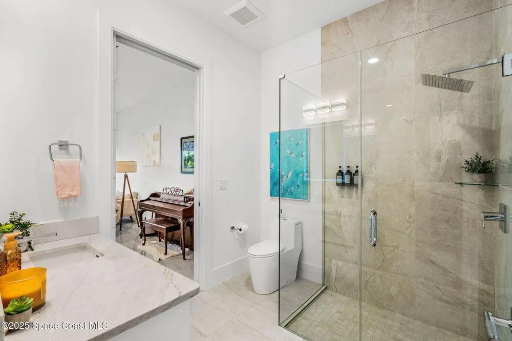 1807 Riverview Drive Melbourne, FL 32901