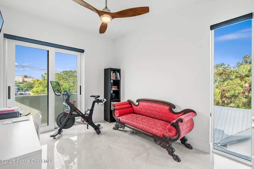 1807 Riverview Drive Melbourne, FL 32901