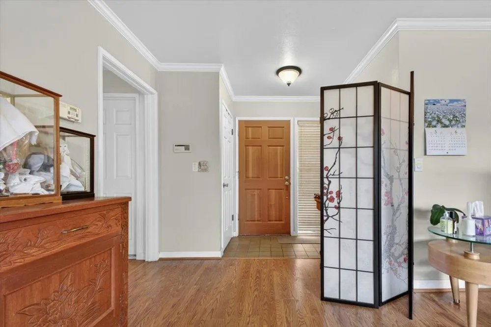 251 La Mesa Drive Salinas, CA 93901
