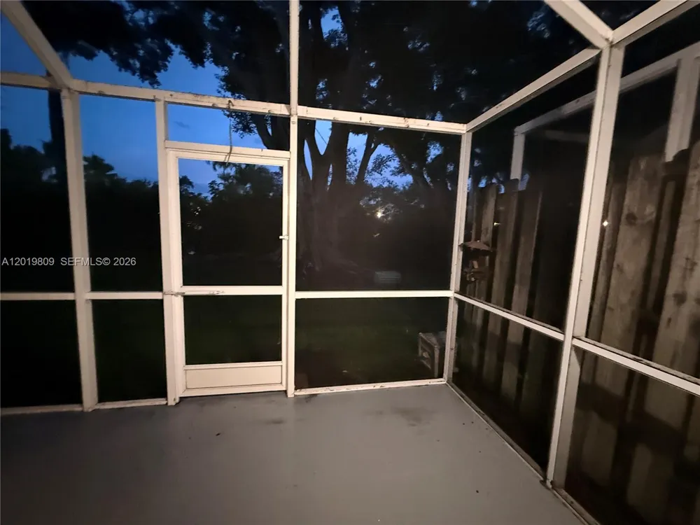 2078 Madeira Dr #0 Weston, FL 33327