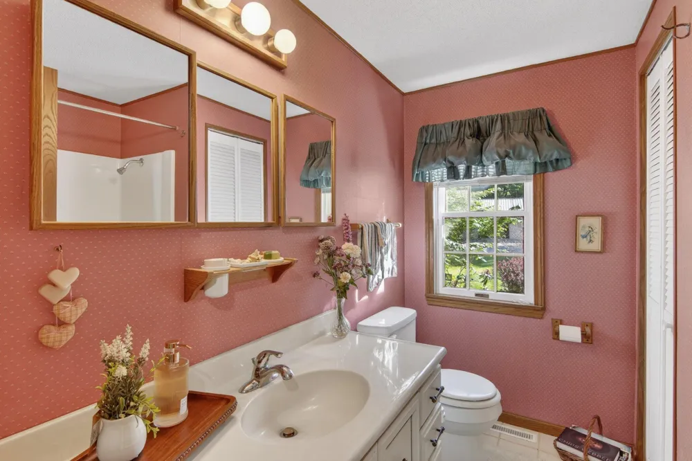 508 Orchard Road Fredonia Township, MI 49068