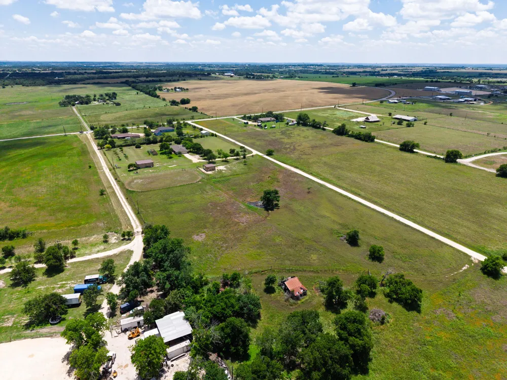 120 Rae Lane Jarrell, TX 76537