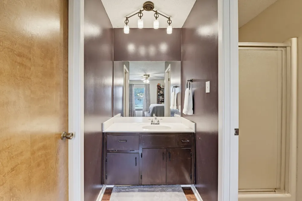 120 Rae Lane Jarrell, TX 76537