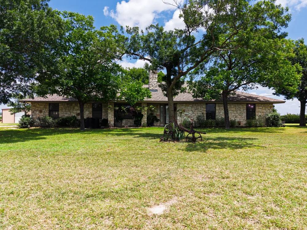120 Rae Lane Jarrell, TX 76537