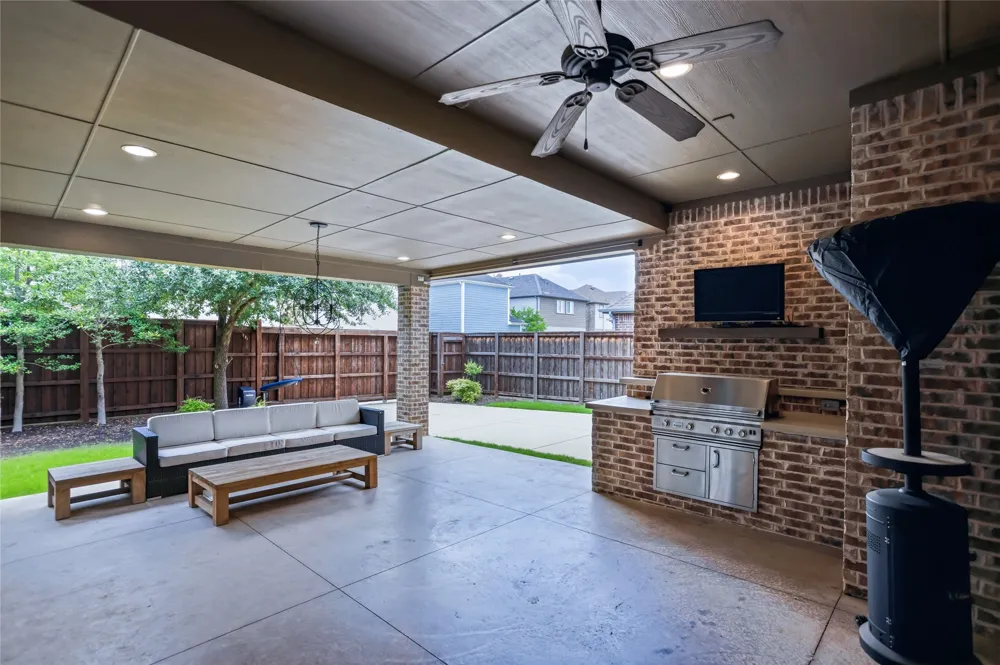 2256 Cardinal Boulevard Carrollton, TX 75010