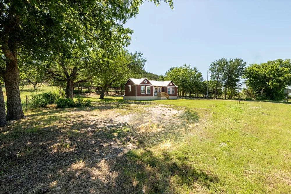 19170 FM 1602 Hico, TX 76457