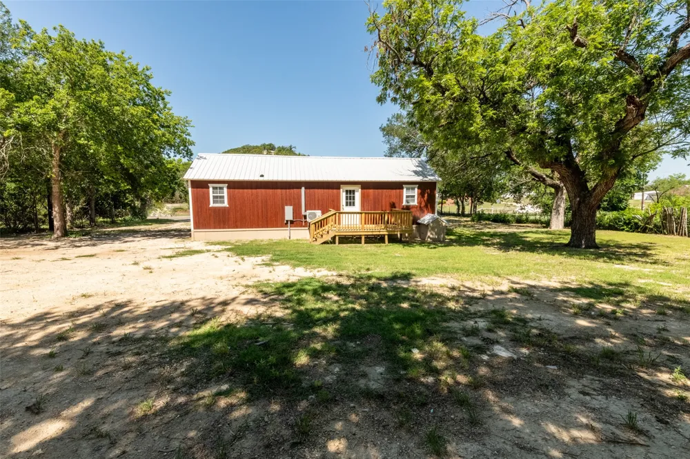 19170 FM 1602 Hico, TX 76457
