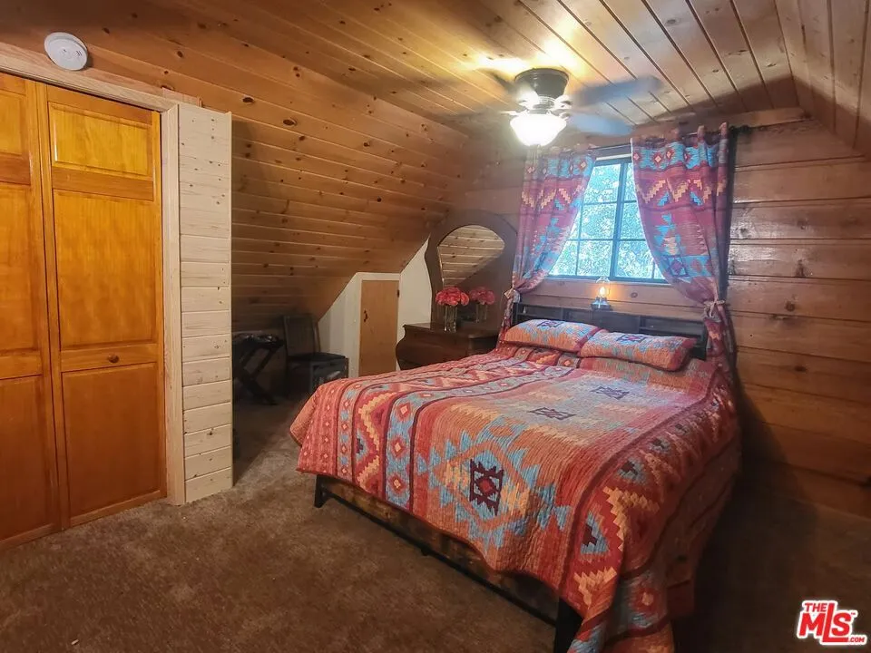 1668 State Highway 2 Wrightwood, CA 92397
