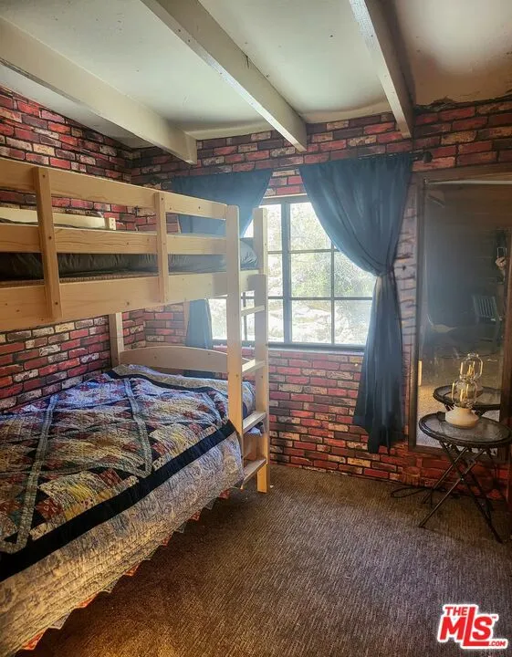 1668 State Highway 2 Wrightwood, CA 92397
