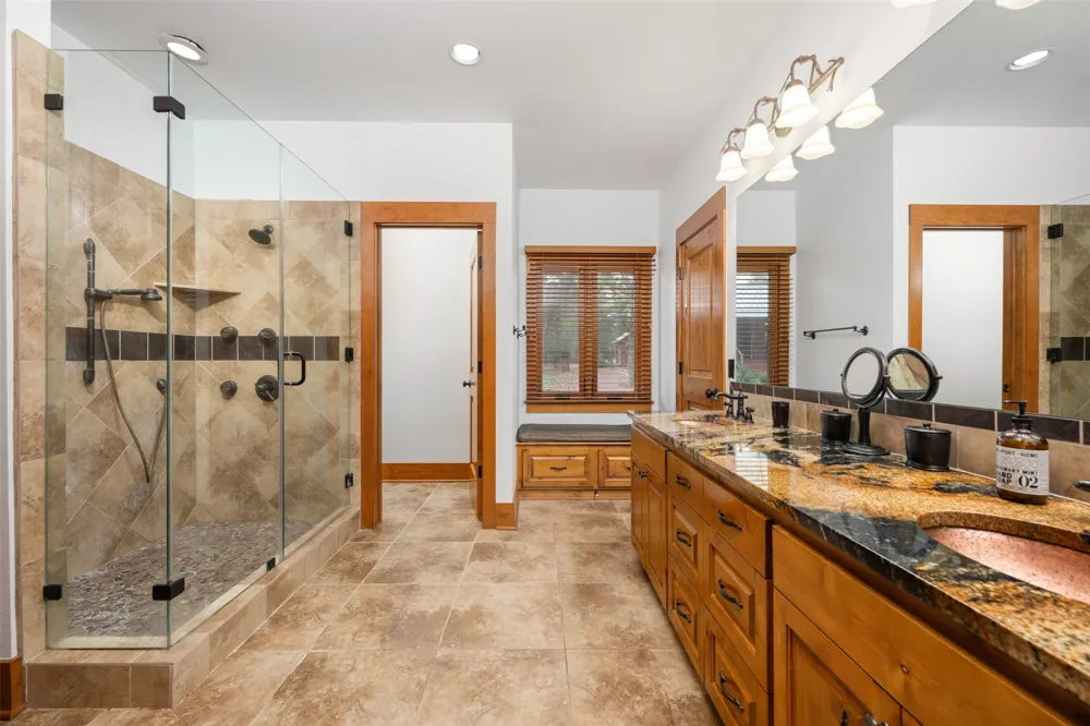 1304 E State Highway 71 West Point, TX 78963
