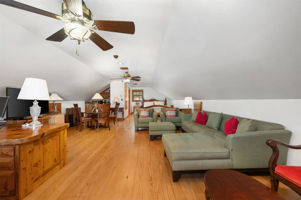 1304 E State Highway 71 West Point, TX 78963