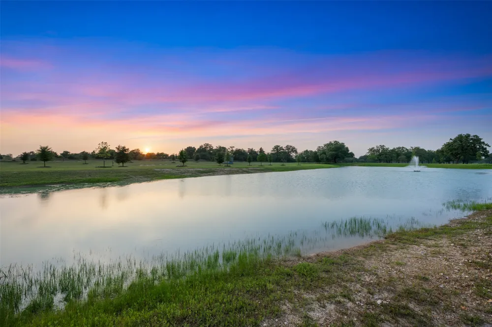 1304 E State Highway 71 West Point, TX 78963