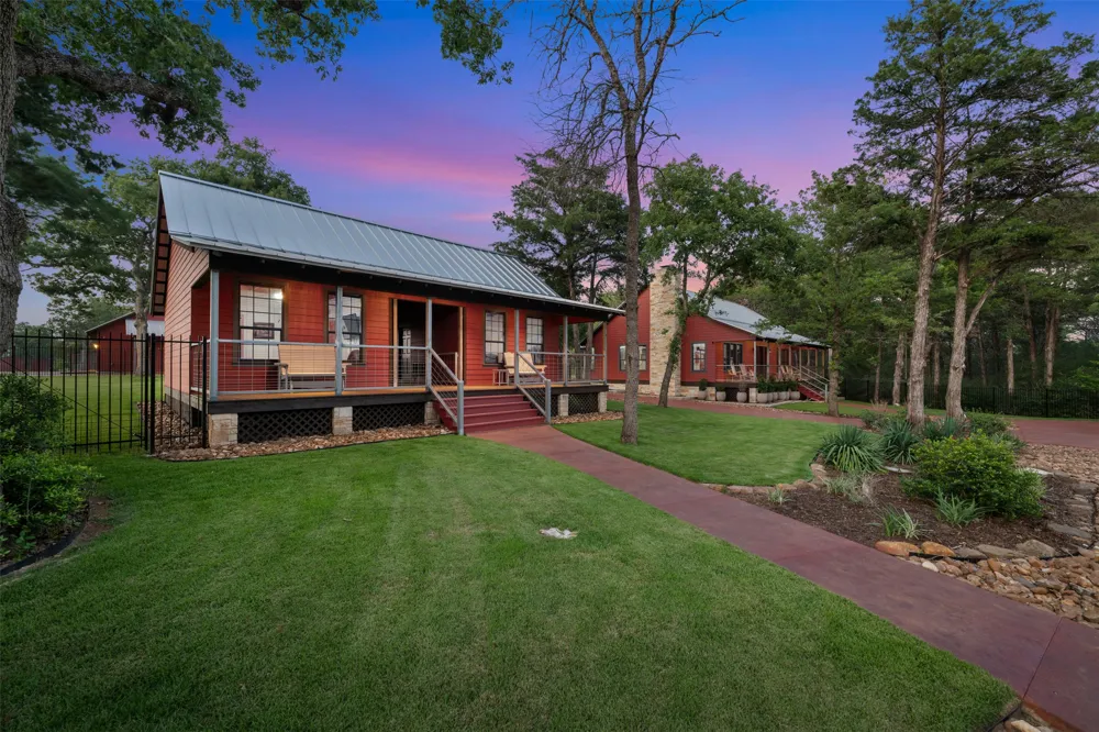 1304 E State Highway 71 West Point, TX 78963