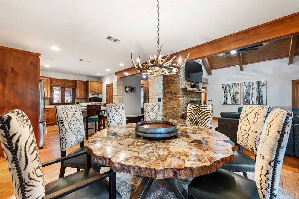1304 E State Highway 71 West Point, TX 78963