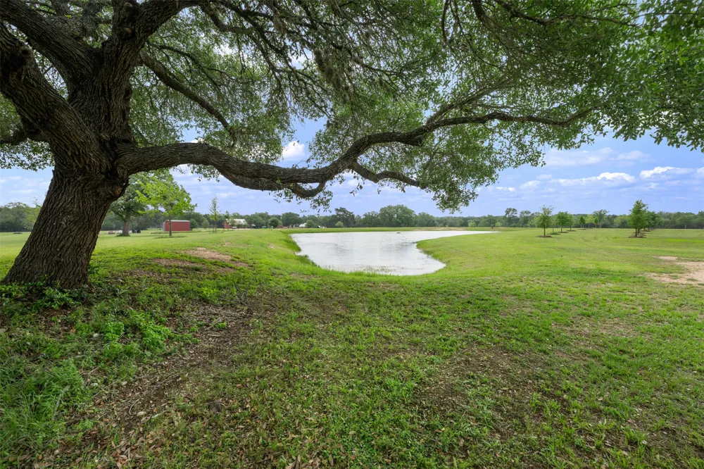 1304 E State Highway 71 West Point, TX 78963