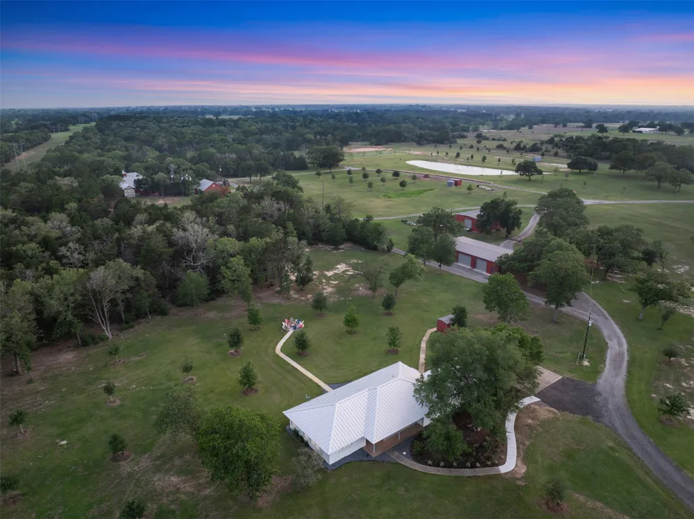 1304 E State Highway 71 West Point, TX 78963