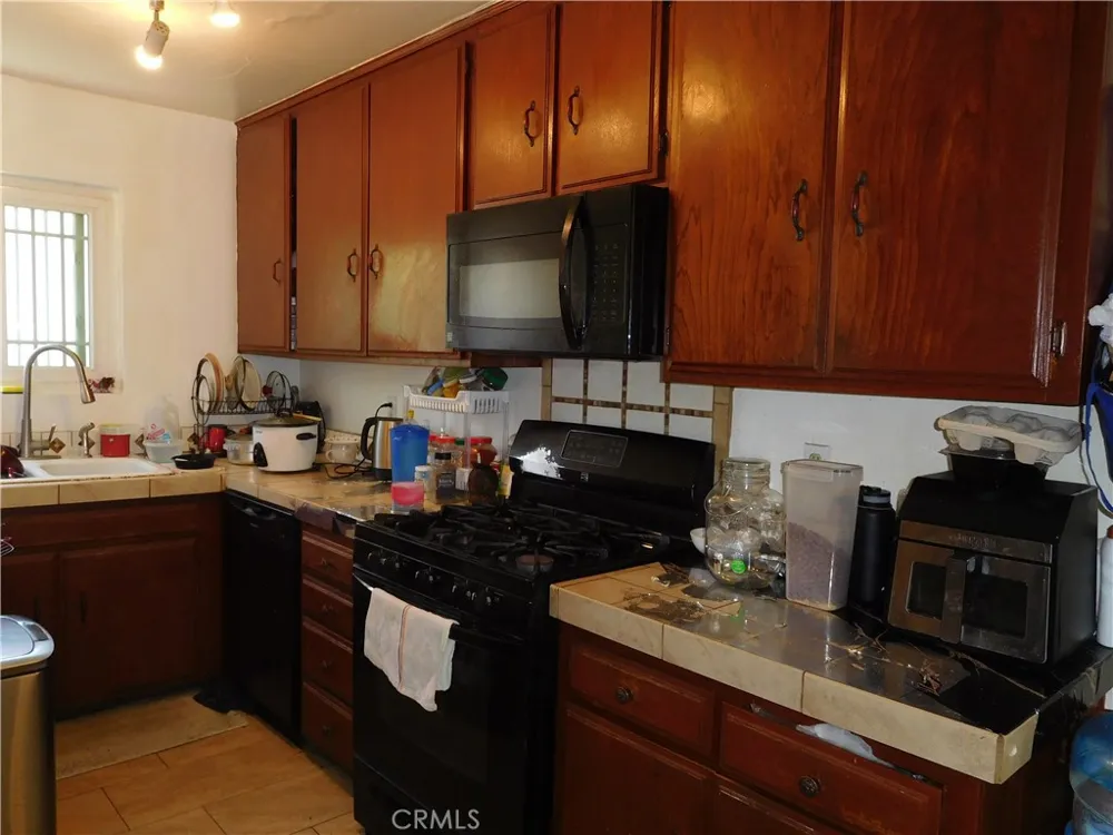 13302 Ramona Baldwin Park, CA 91706