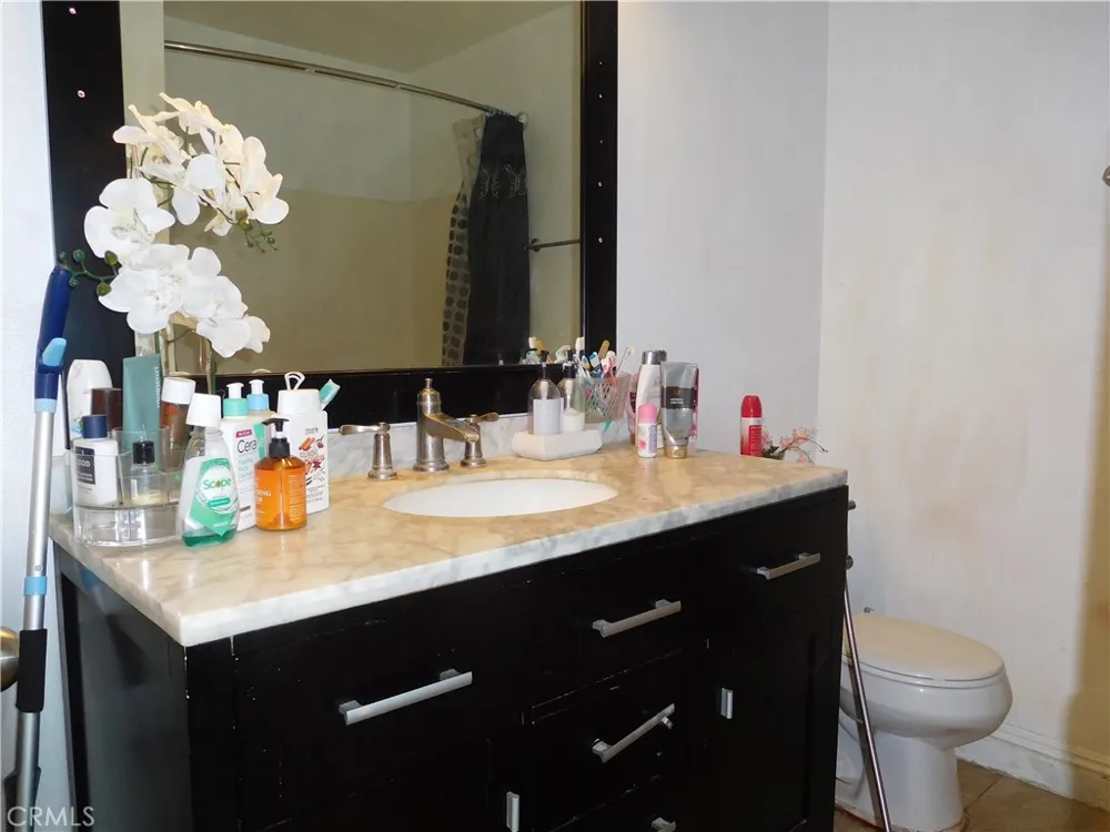 13302 Ramona Baldwin Park, CA 91706