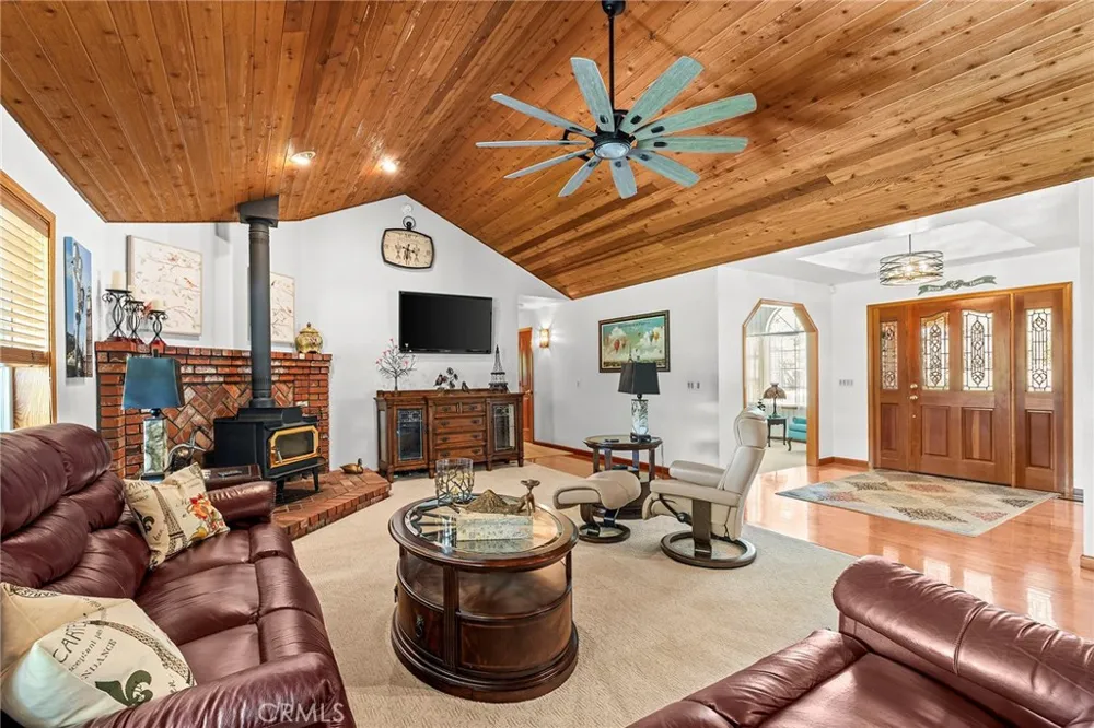 185 Wild Rose Chico, CA 95973