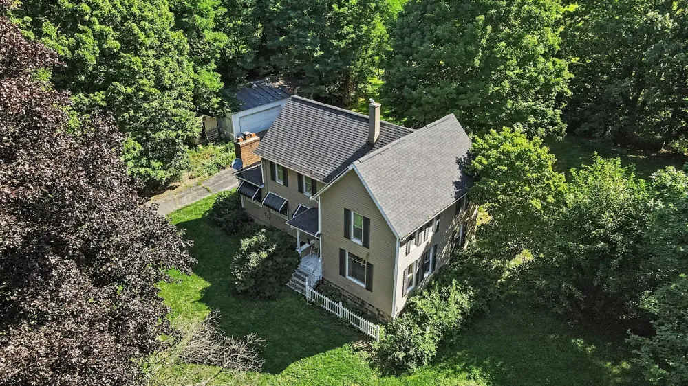 18300 14 Mile Road Convis Township, MI 49014